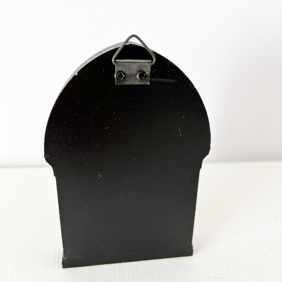 Lord of the Rings Wanderlust Window from Bookish Box Fangorn Forest Gandalf - Picture 3 of 3